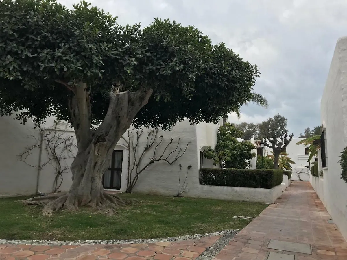 Comunidad Villacana,Malaga. Estepona